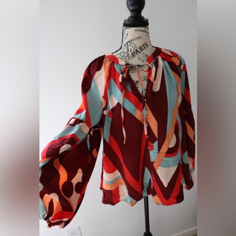 August Sky Blouse Size M Red Brown Blue Mod Geometric Balloon Sleeves Shirt NWOT - Picture 2 of 4